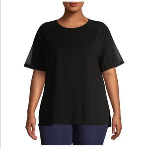 Women’s plus size active side slit t-shirts